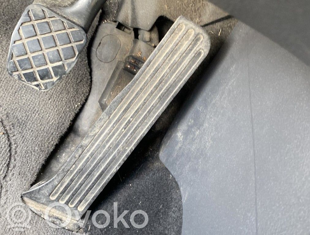 Volkswagen Touran I Gaspedal 