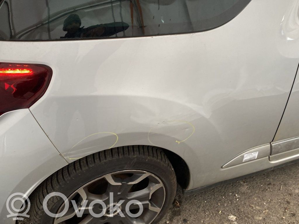 Citroen DS3 Panel lateral trasero 
