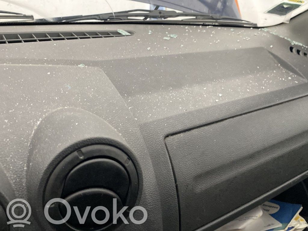 Dacia Logan I Panel de instrumentos 