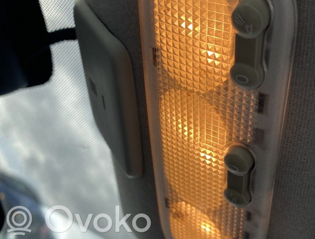 Nissan Qashqai Illuminazione sedili anteriori