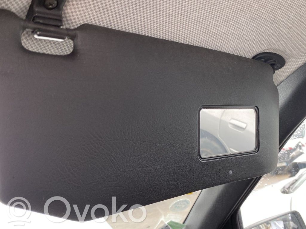 Sun visor
