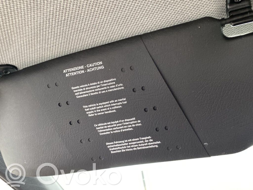 Sun visor