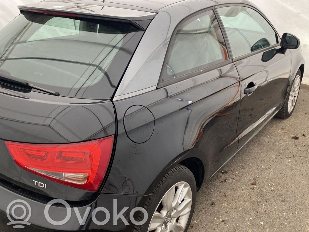Panel lateral trasero   8X3809838