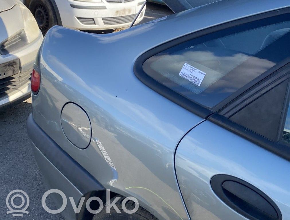 Renault Laguna I Panel lateral trasero 