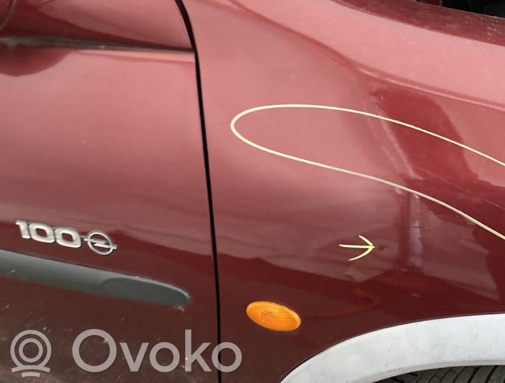 Opel Corsa B Spārns 