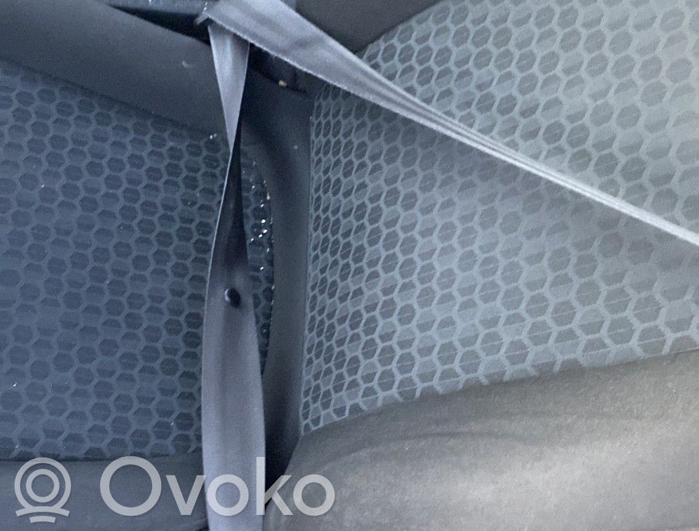 Opel Corsa E Cinturón delantero 