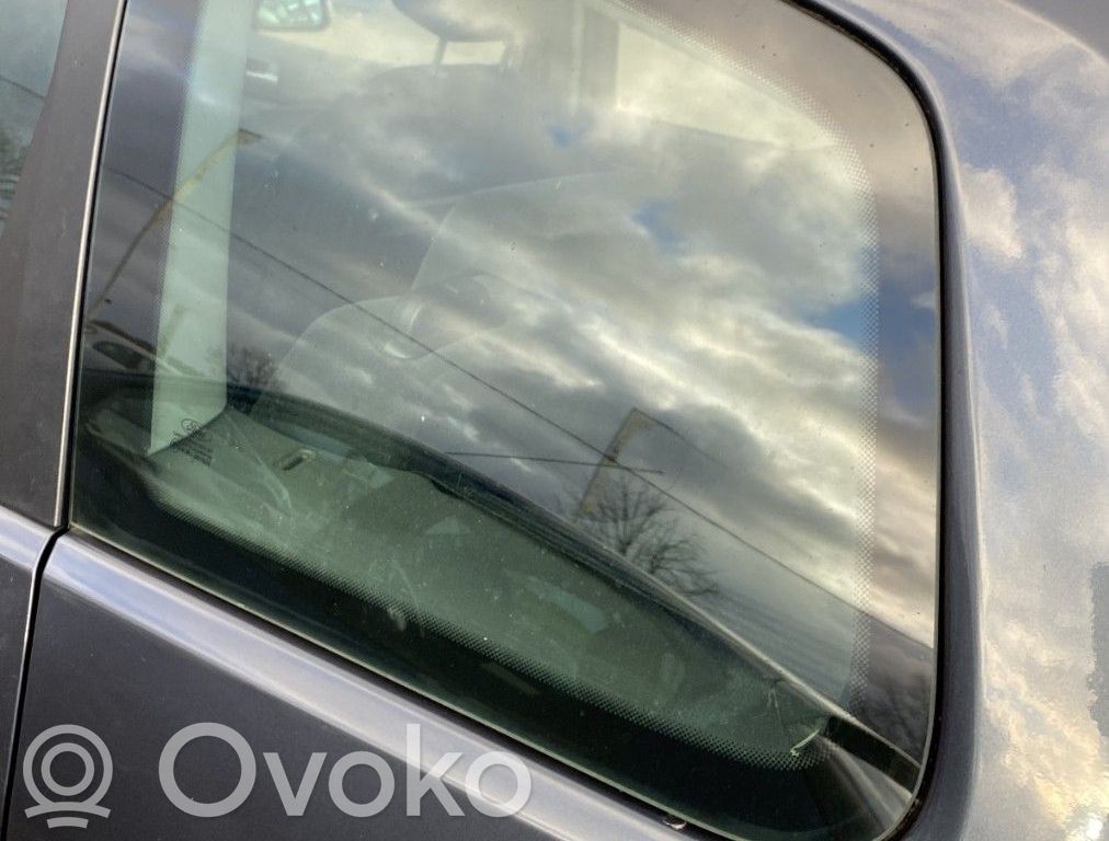 Ford C-MAX I Rear side window 