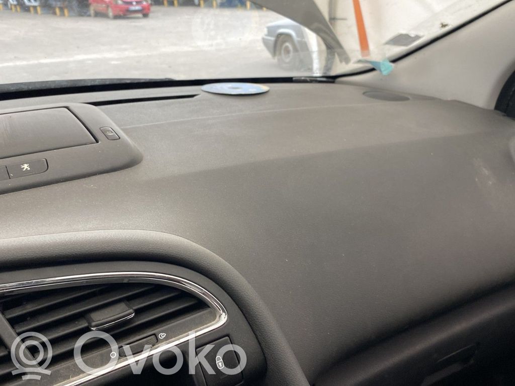 Peugeot 3008 I Panel de instrumentos 