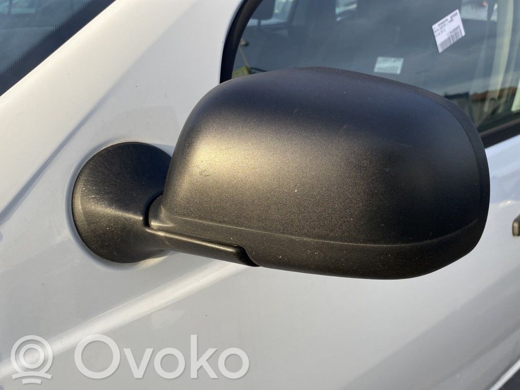 Dacia Duster Manual wing mirror 