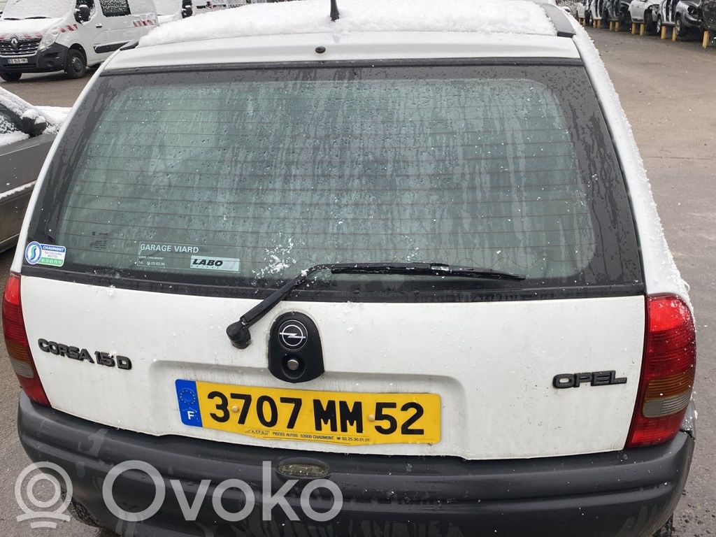 Opel Corsa B Puerta del maletero/compartimento de carga 