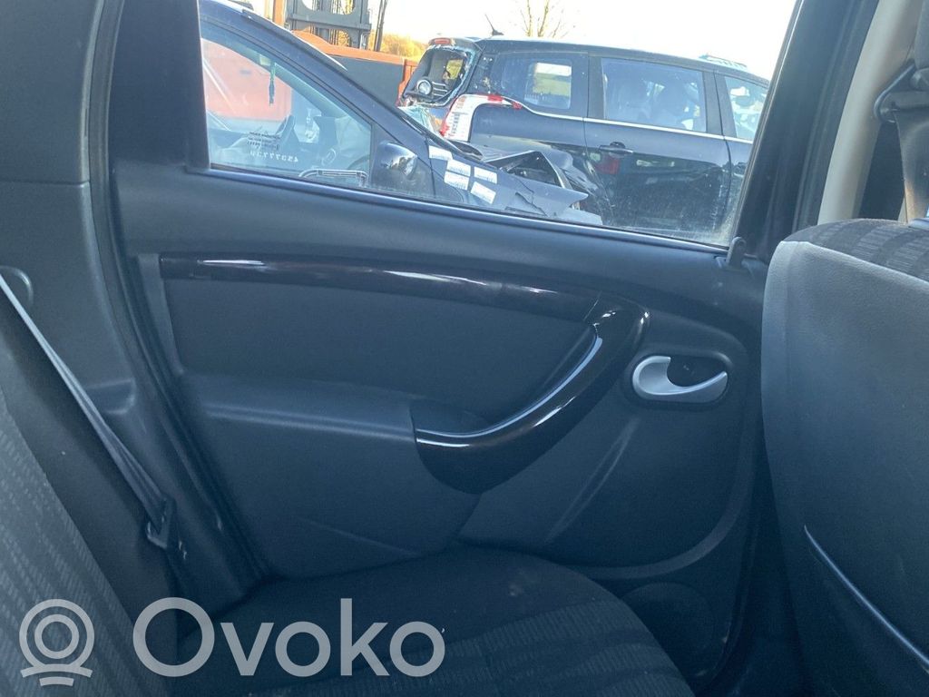 Dacia Duster Elektryczny podnośnik szyby drzwi tylnych 