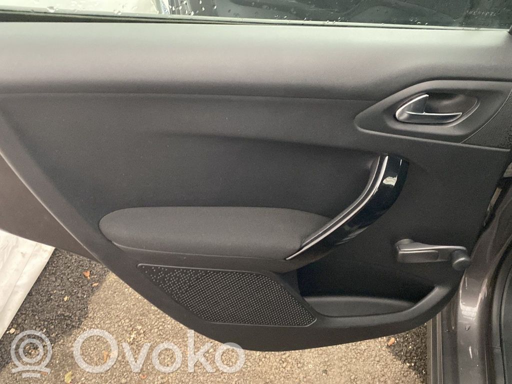 Peugeot 208 I Rivestimento del pannello della portiera posteriore 