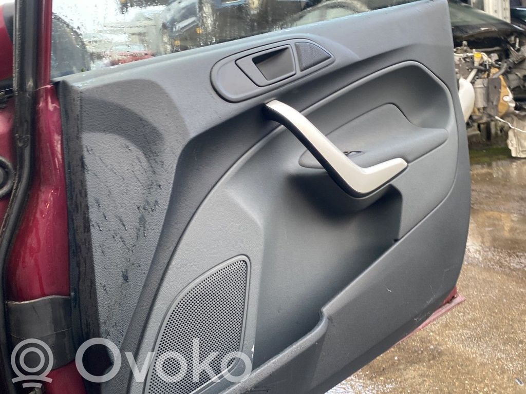 Ford Fiesta Priekšējo durvju apdare 