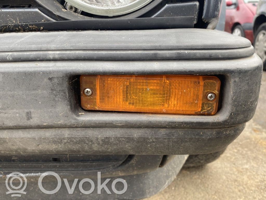 Volkswagen Golf II Kierunkowskaz błotnika przedniego 