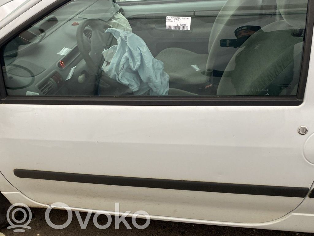 Renault Twingo I Puerta delantera 