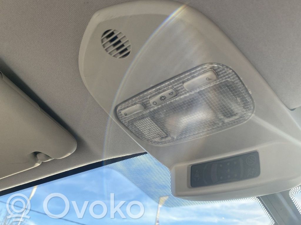 Peugeot 5008 Éclairage lumière plafonnier avant