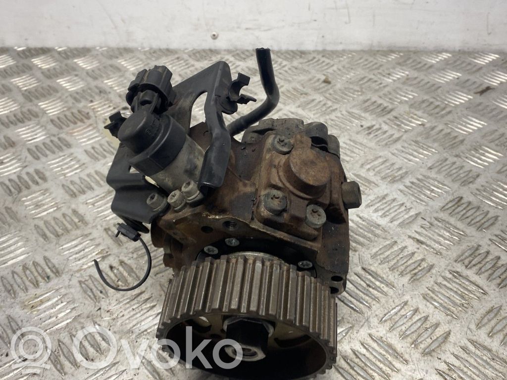 Peugeot 5008 Bomba de alta presión de inyección de combustible