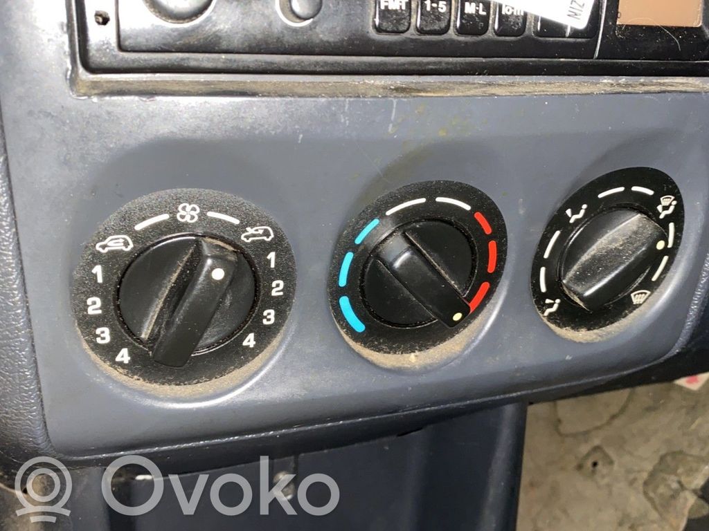 Peugeot Partner Centralina del climatizzatore 