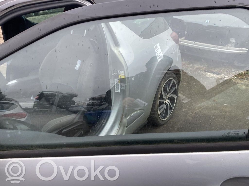 Citroen DS3 Vitre de fenêtre porte avant (4 portes) 