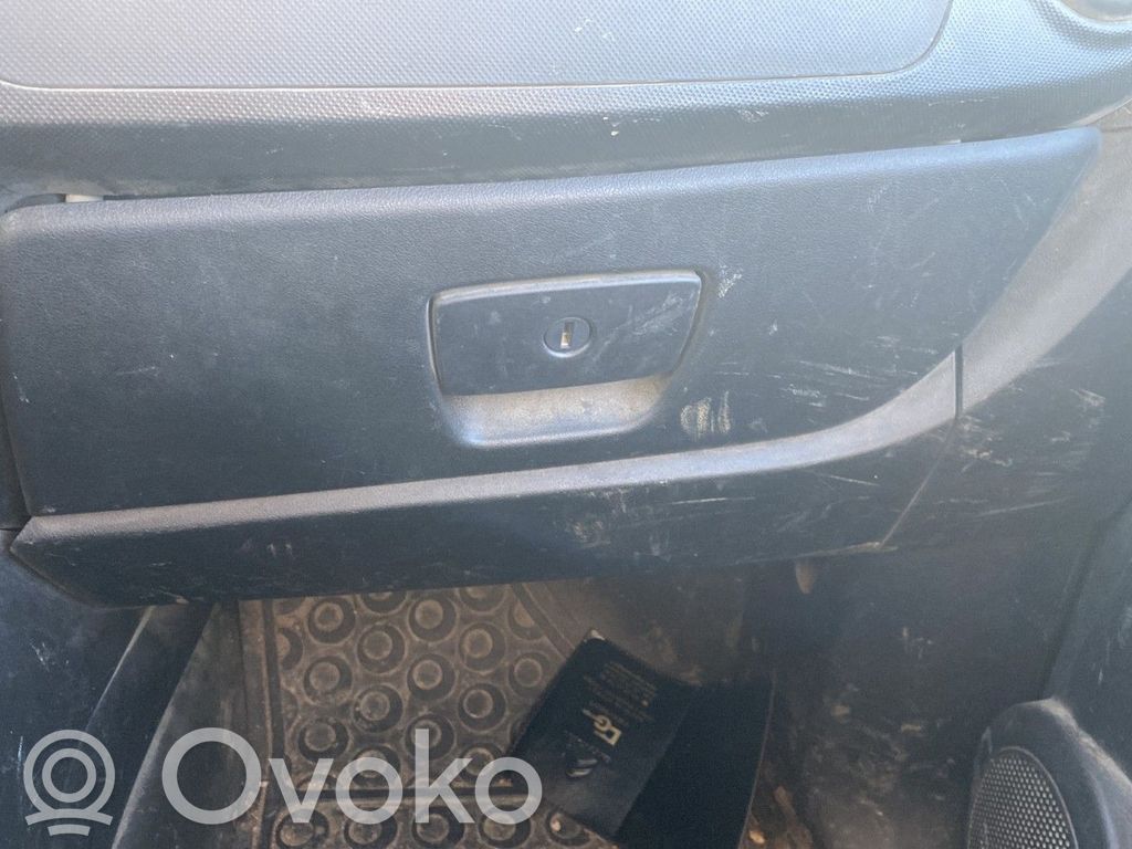 Citroen Nemo Daiktadėžės (bordačioko) komplektas 