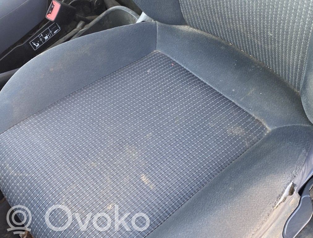Citroen Nemo Asiento delantero del conductor 