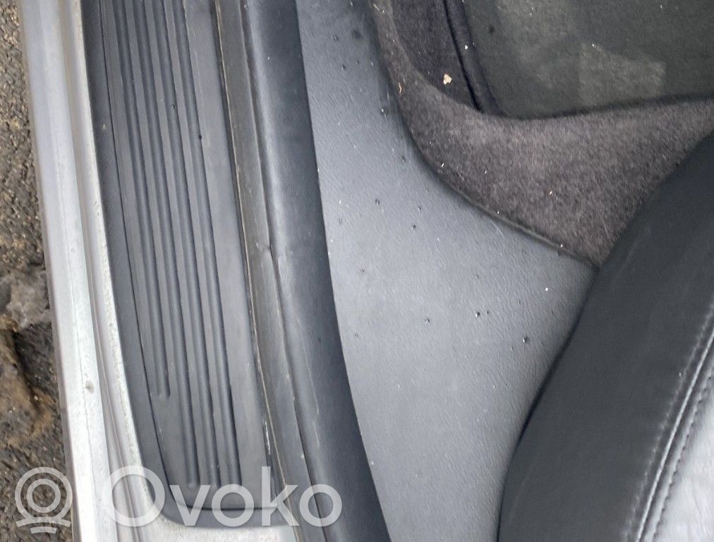 Honda Accord Gumowa uszczelka drzwi tylnych / na karoserii 