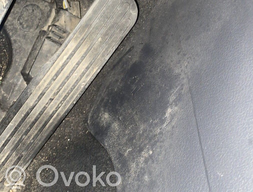 Volkswagen Touran I Pedală accelerație 