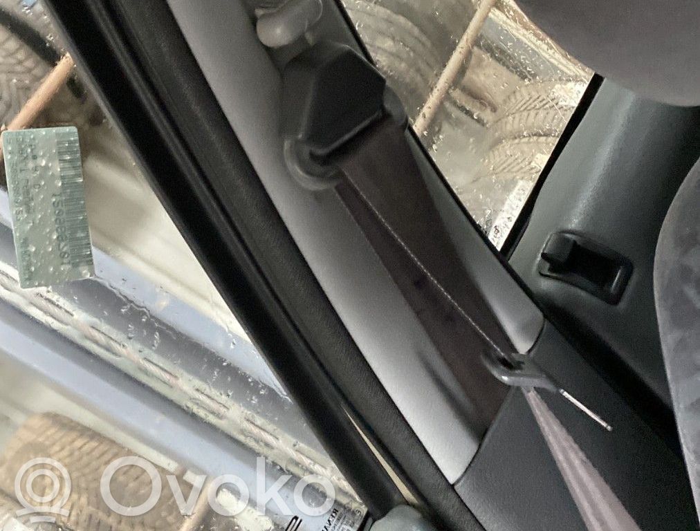 Renault Laguna I Cinturón delantero 