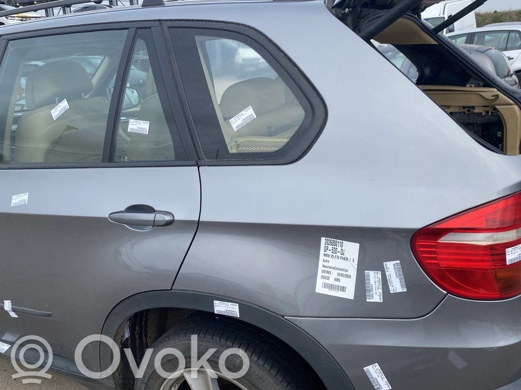 BMW X5 E70 Takakulmapaneeli 