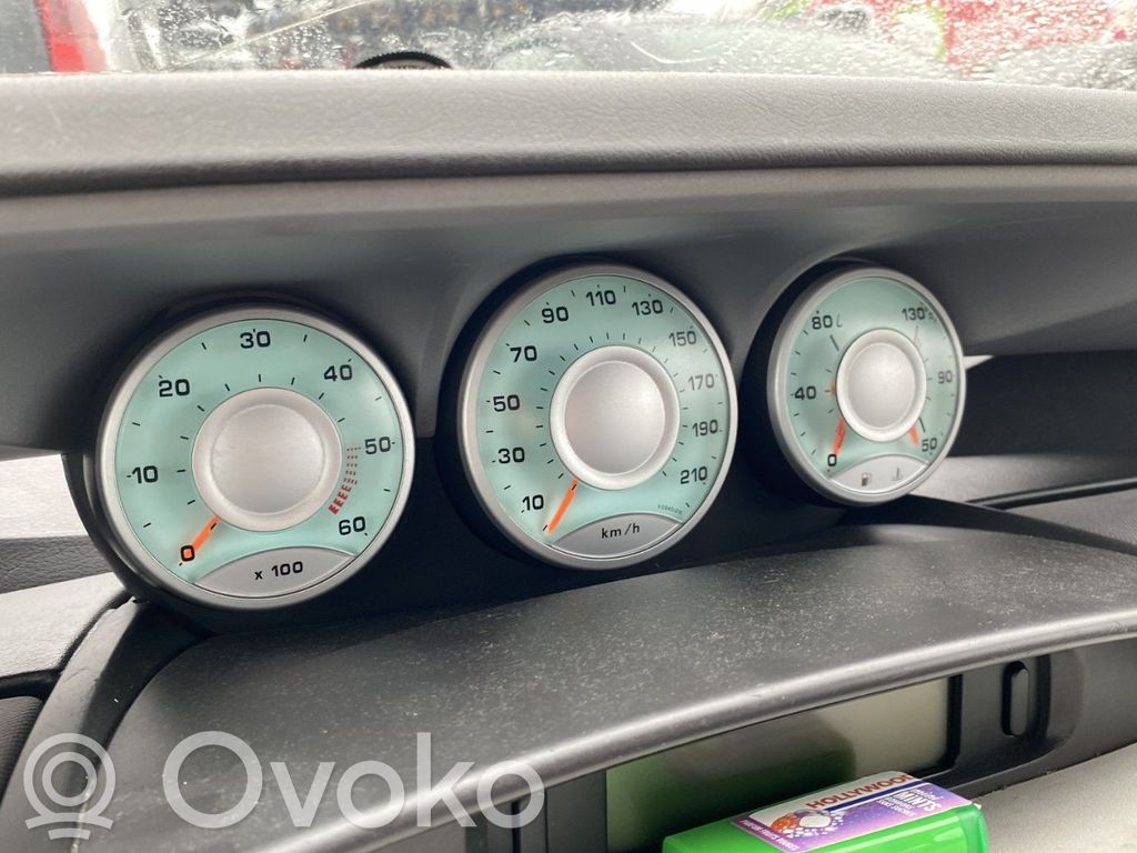 Peugeot 807 Tachimetro (quadro strumenti) 