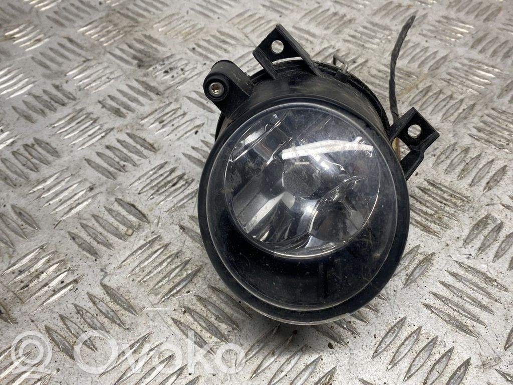 Proiector ceață   5P0941704