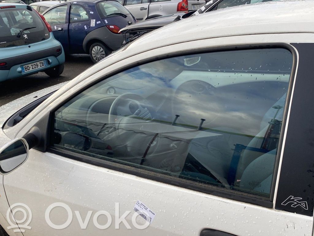 Ford Ka Szyba drzwi przednich 