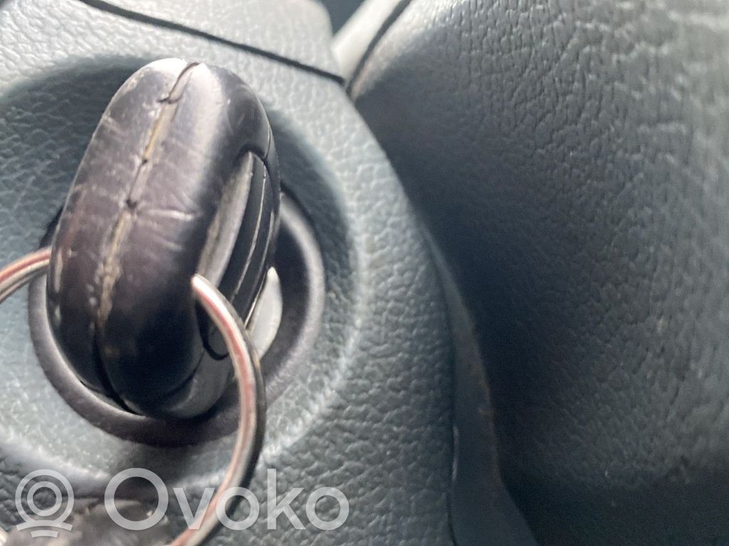 Renault Kangoo I Contact aprindere 