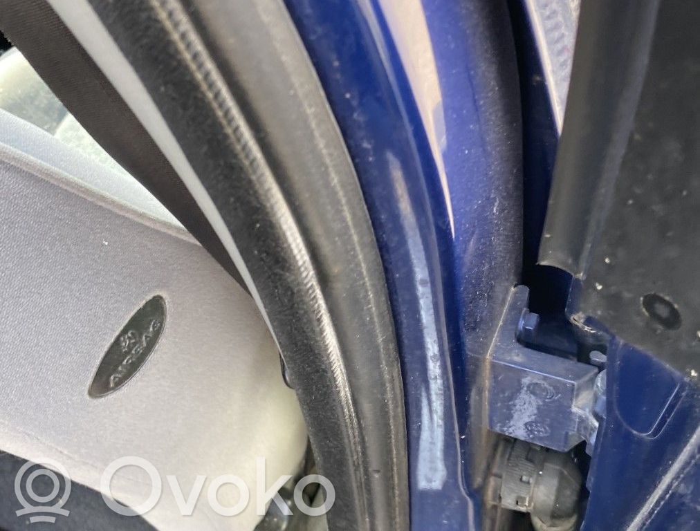 Peugeot 406 Takaoven kumitiiviste (kiinni korissa) 