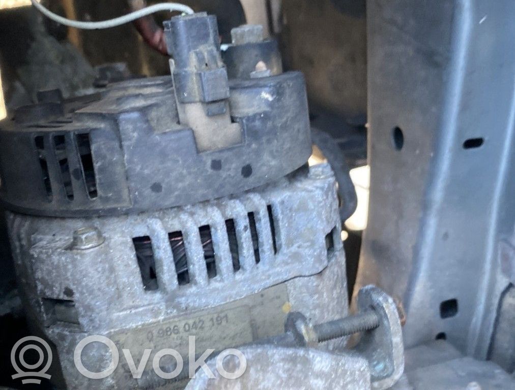 Renault Kangoo I Alternador 