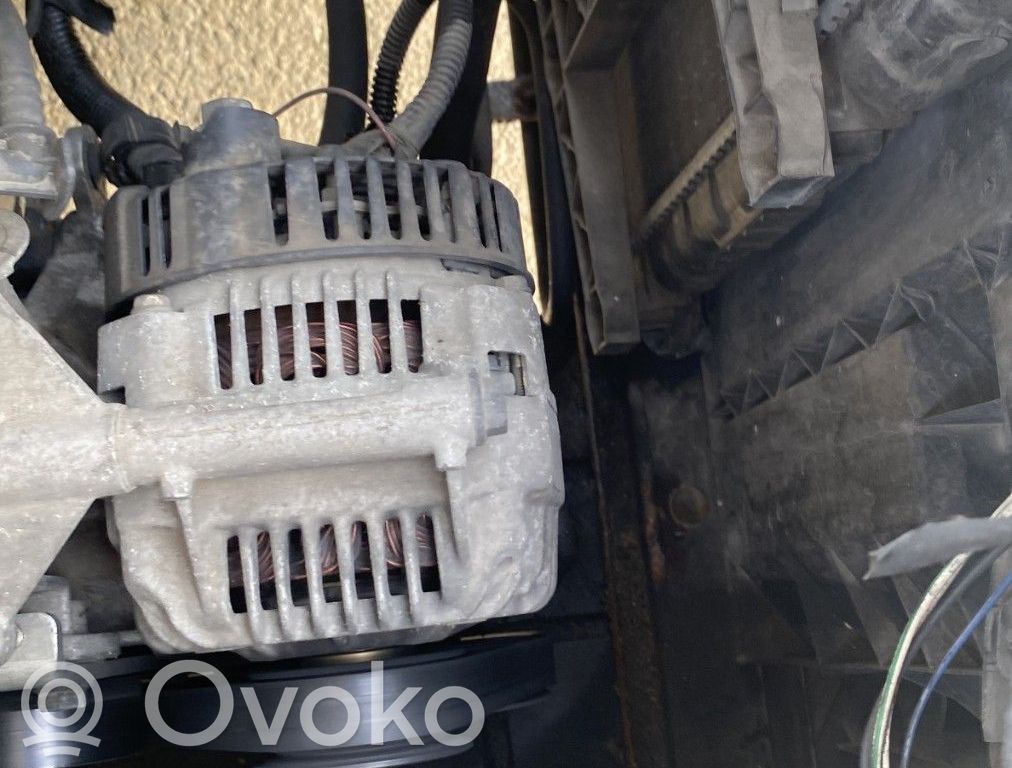 Renault Laguna I Generatore/alternatore 