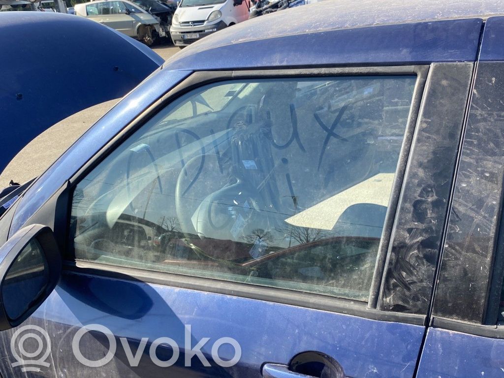 Suzuki SX4 Szyba drzwi przednich 