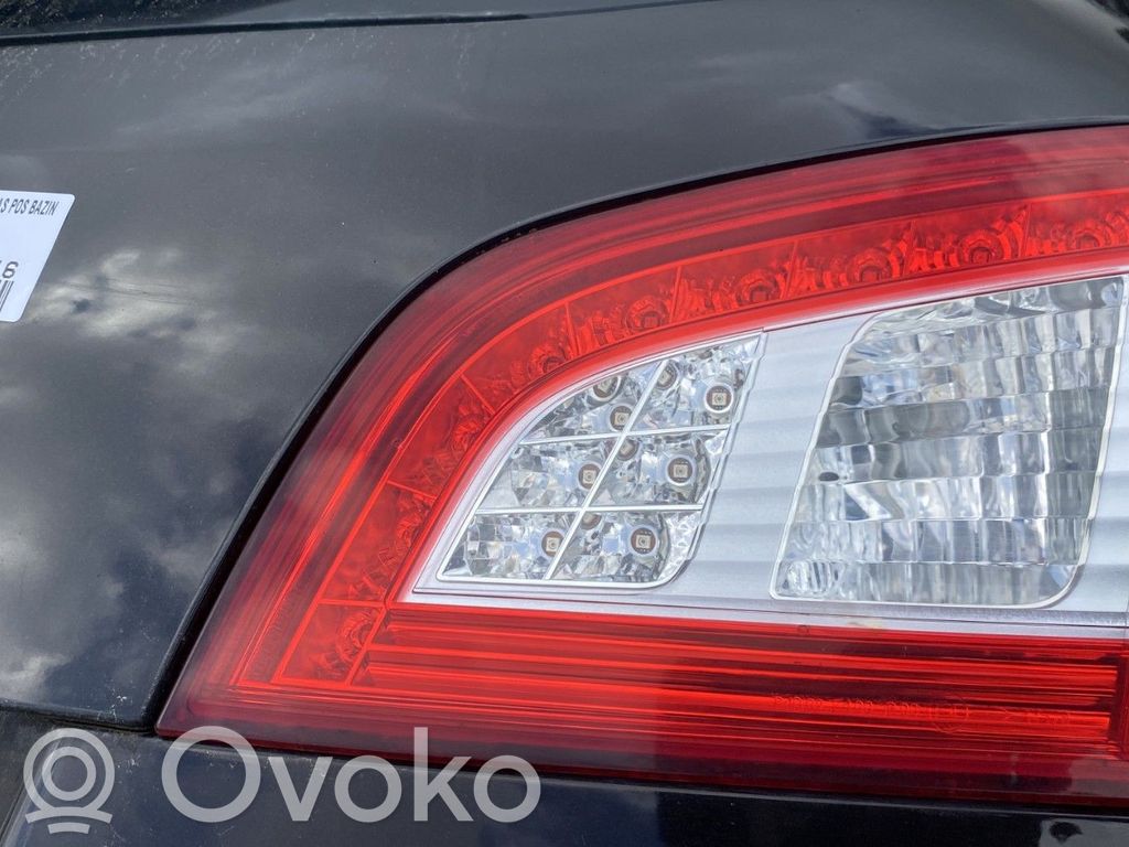 Peugeot 508 Luci posteriori del portellone del bagagliaio 