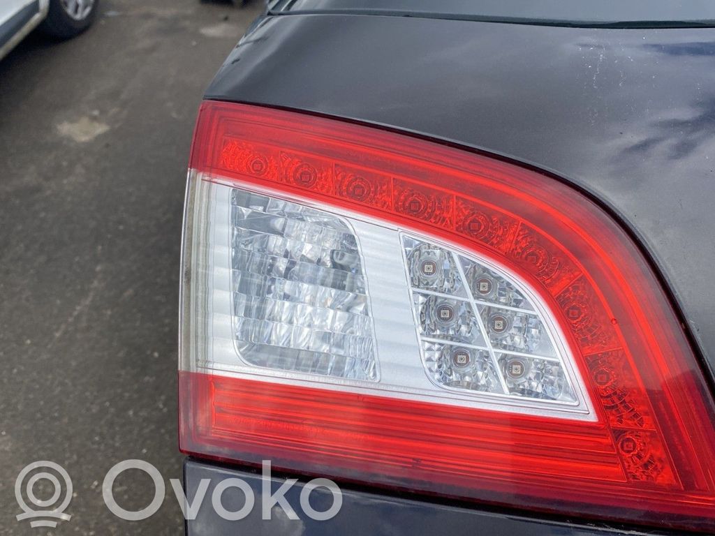 Peugeot 508 Lampă spate în capacul portbagajului 