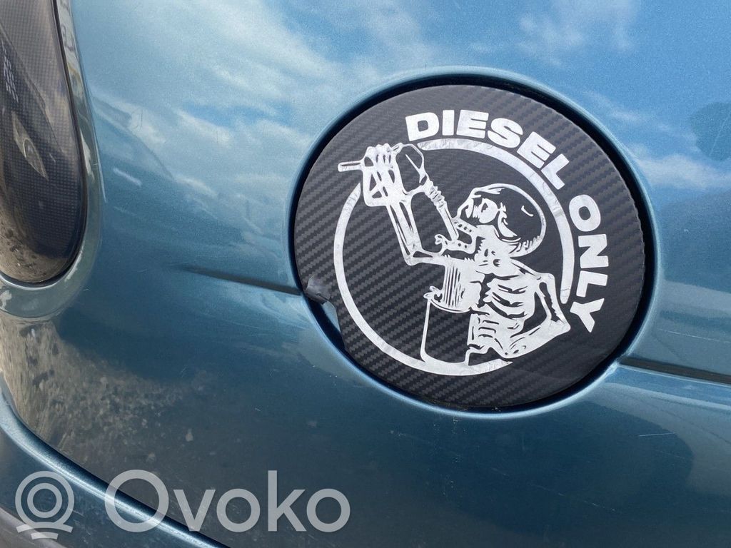 Renault Megane I Polttoainesäiliön korkki 