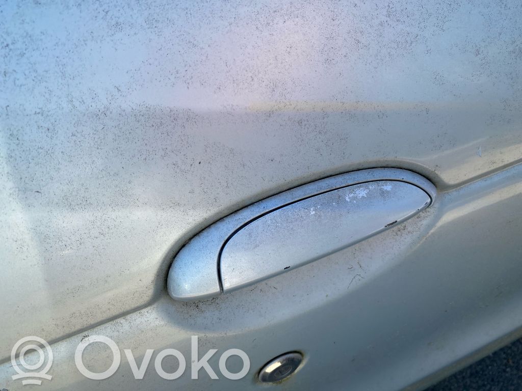 Renault Megane I Mâner exterior ușă față
