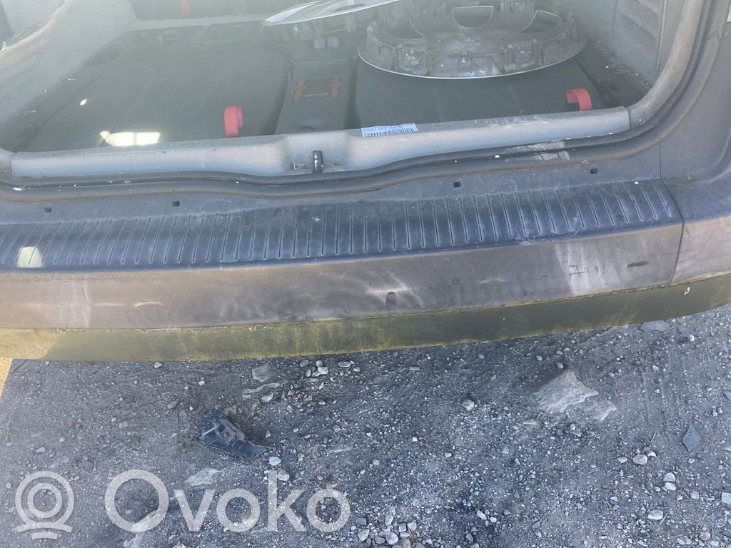 Mitsubishi Endeavor Bară spate 