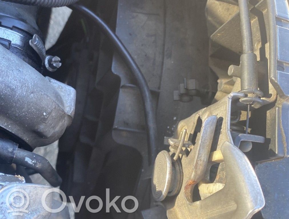 Ford Fusion Radiatoru panelis 