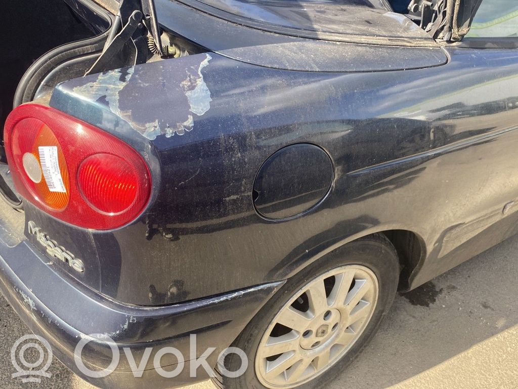 Panel lateral trasero   7751472492