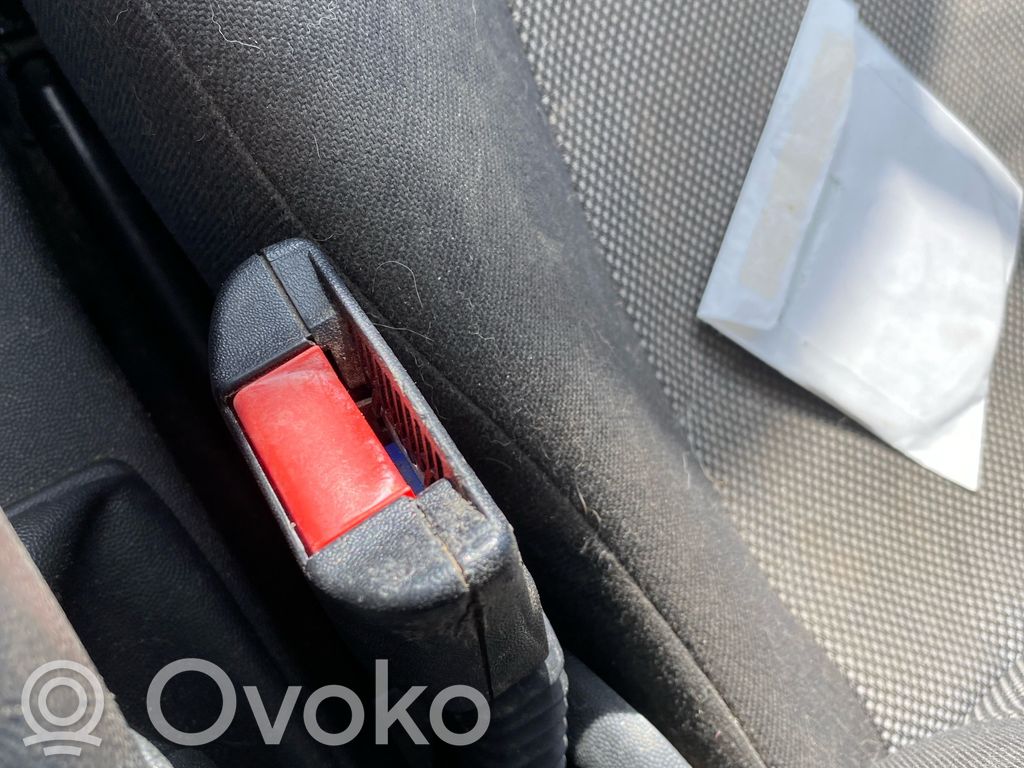 Opel Combo C Hebilla del cinturón delantero 