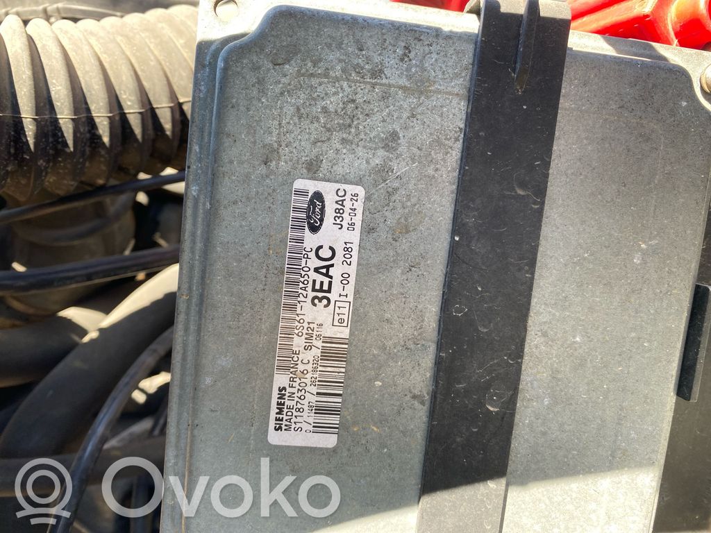 Ford Fiesta Engine control unit/module 