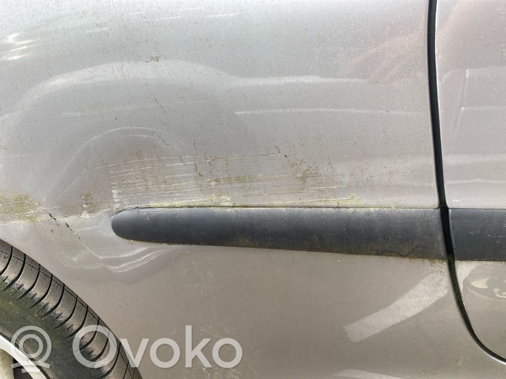 Peugeot 206 Listwa tylnego błotnika 