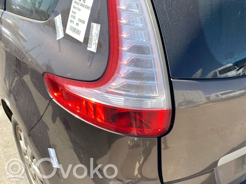 Renault Scenic III -  Grand scenic III Lampă spate în caroserie 