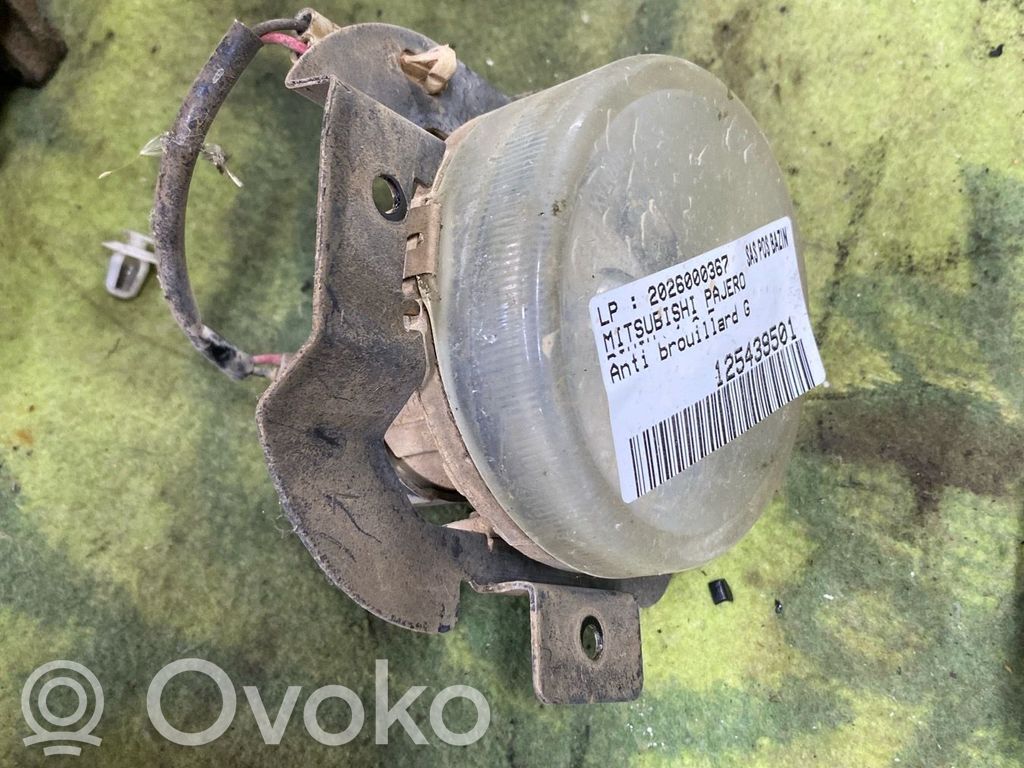 Światło przeciwmgłowe przednie   MR530877