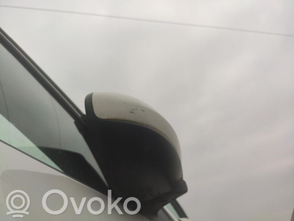 Mazda 3 II Espejo lateral manual 